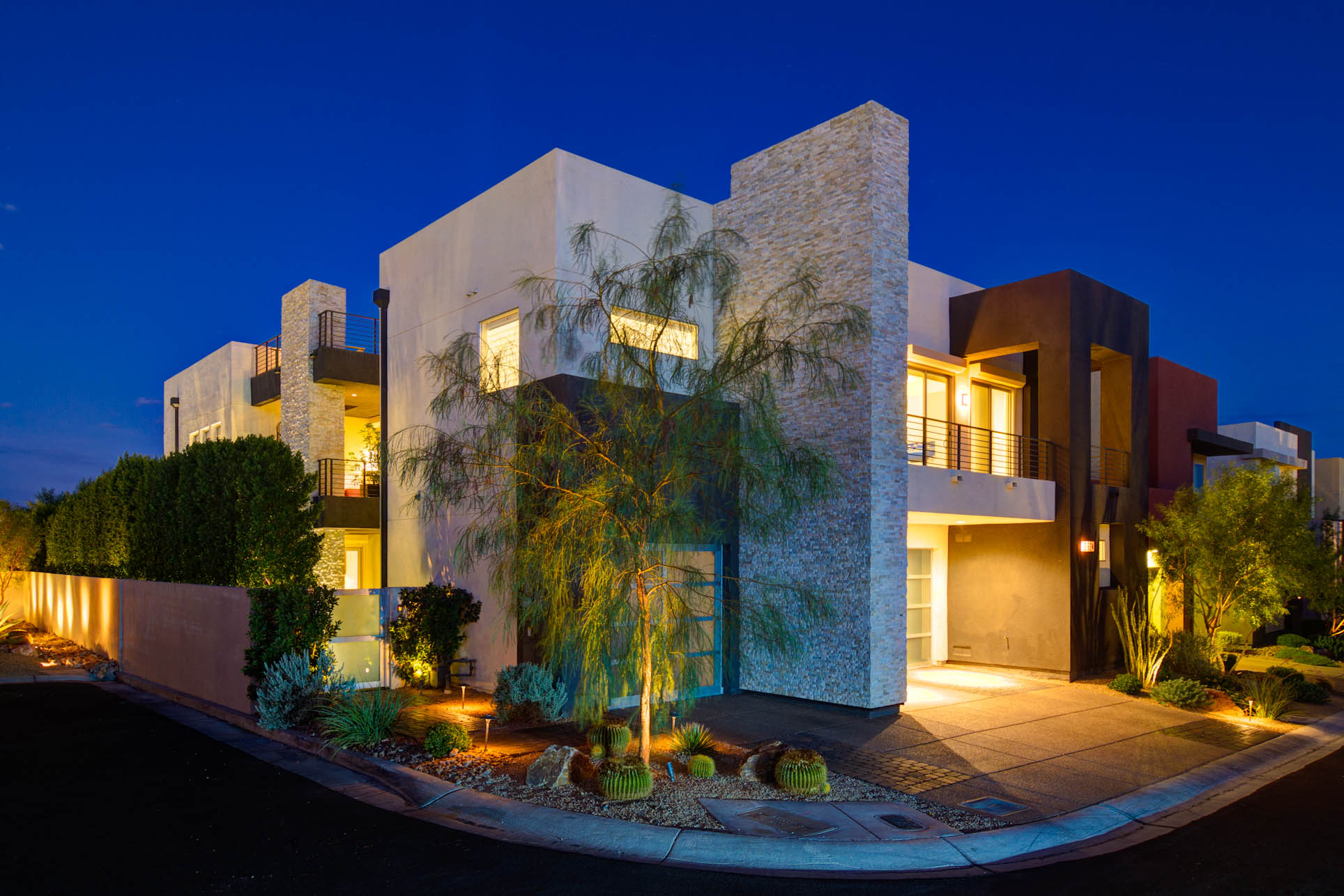 modern house las vegas