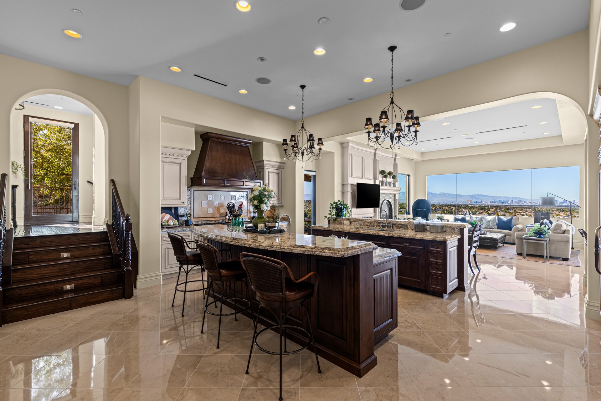 Curated visual reference: Picture Idea: 1508 Macdonald Ranch Dr